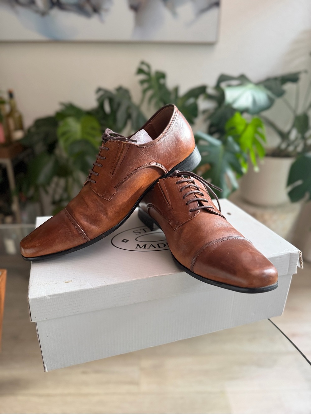 Steve Madden Men's Daymon Tan Leather Cap-Toe Oxfords